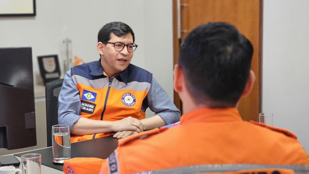 Defesa Civil apresenta ao CBMRO modelo de contrato de aeronaves para combate a incêndios florestais - Foto por: Camilla Zeni/Secom-MT