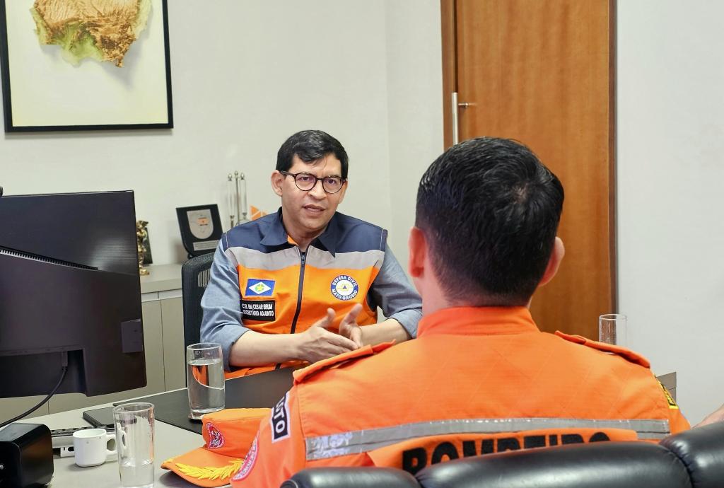 Defesa Civil apresenta ao CBMRO modelo de contrato de aeronaves para combate a incêndios florestais - Foto por: Camilla Zeni/Secom-MT