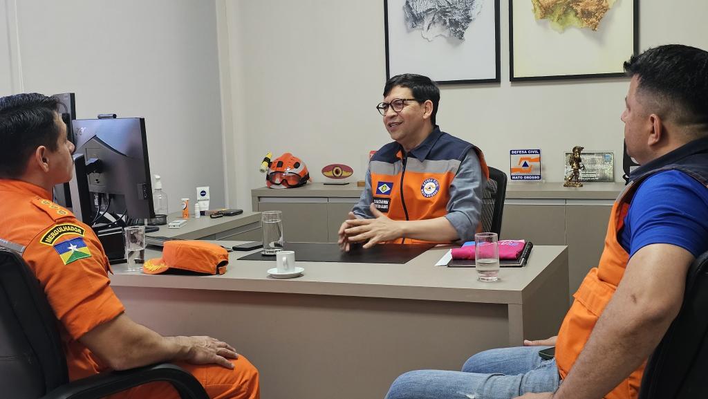 Defesa Civil apresenta ao CBMRO modelo de contrato de aeronaves para combate a incêndios florestais - Foto por: Camilla Zeni/Secom-MT