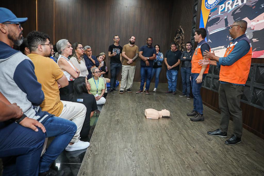 Servidores do Governo de MT participam de curso de primeiros socorros da Defesa Civil - Foto por: Michel Alvim/Secom-MT