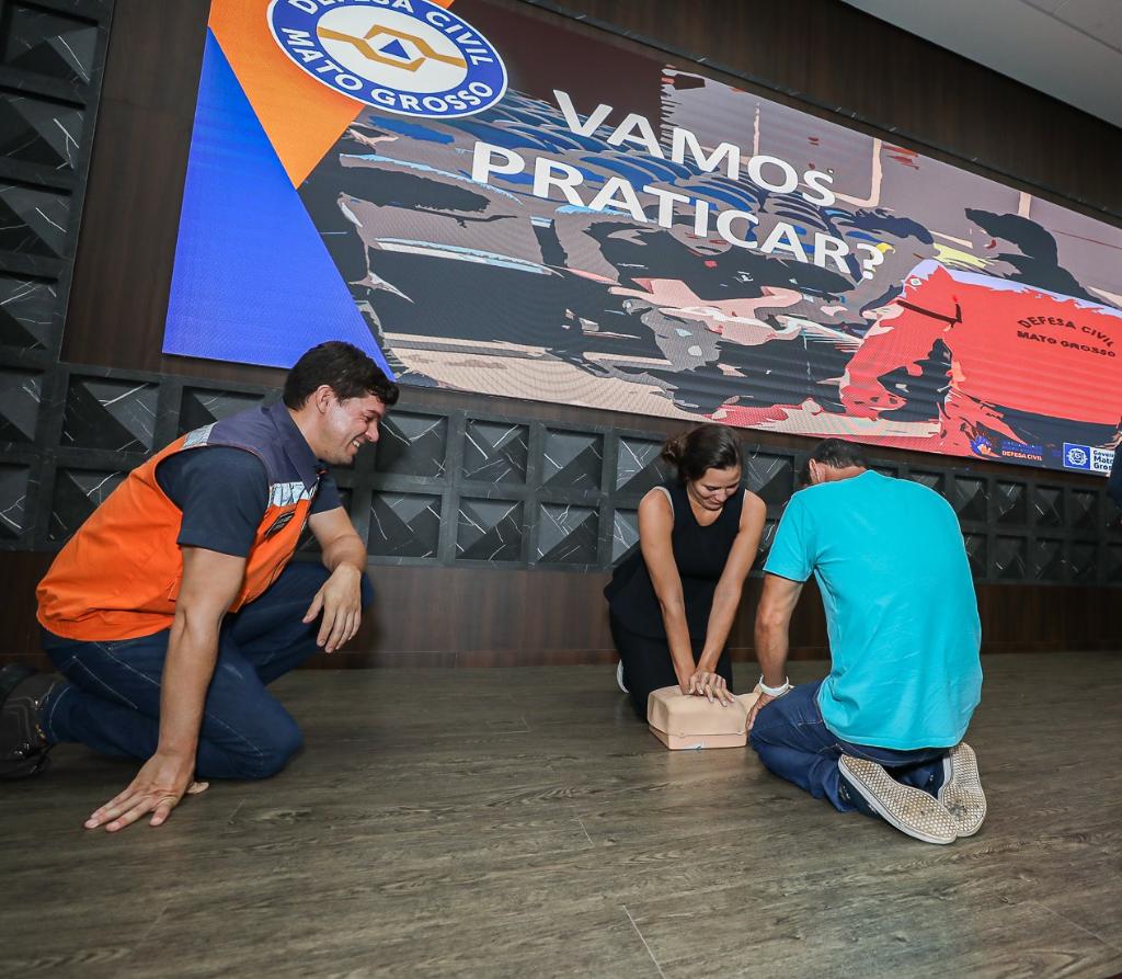 Servidores do Governo de MT participam de curso de primeiros socorros da Defesa Civil - Foto por: Michel Alvim/Secom-MT