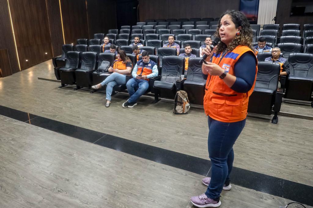 Agentes da Defesa Civil participam de capacitação para uso do sistema Defesa Civil Alerta - Foto por: Christiano Antonucci/Secom-MT