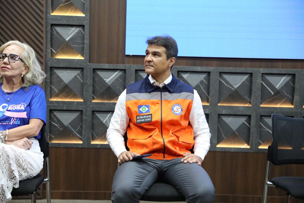 Transmissão de cargo de secretário adjunto de Proteção e Defesa Civil do Estado - Foto por: SD BM Prado