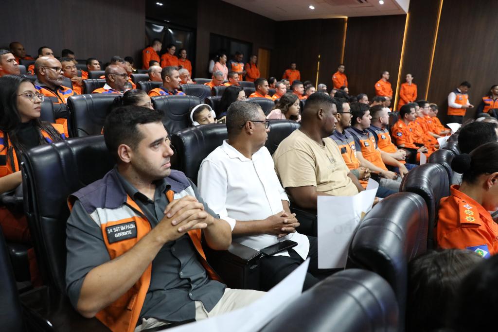 Transmissão de cargo de secretário adjunto de Proteção e Defesa Civil do Estado - Foto por: SD BM Prado