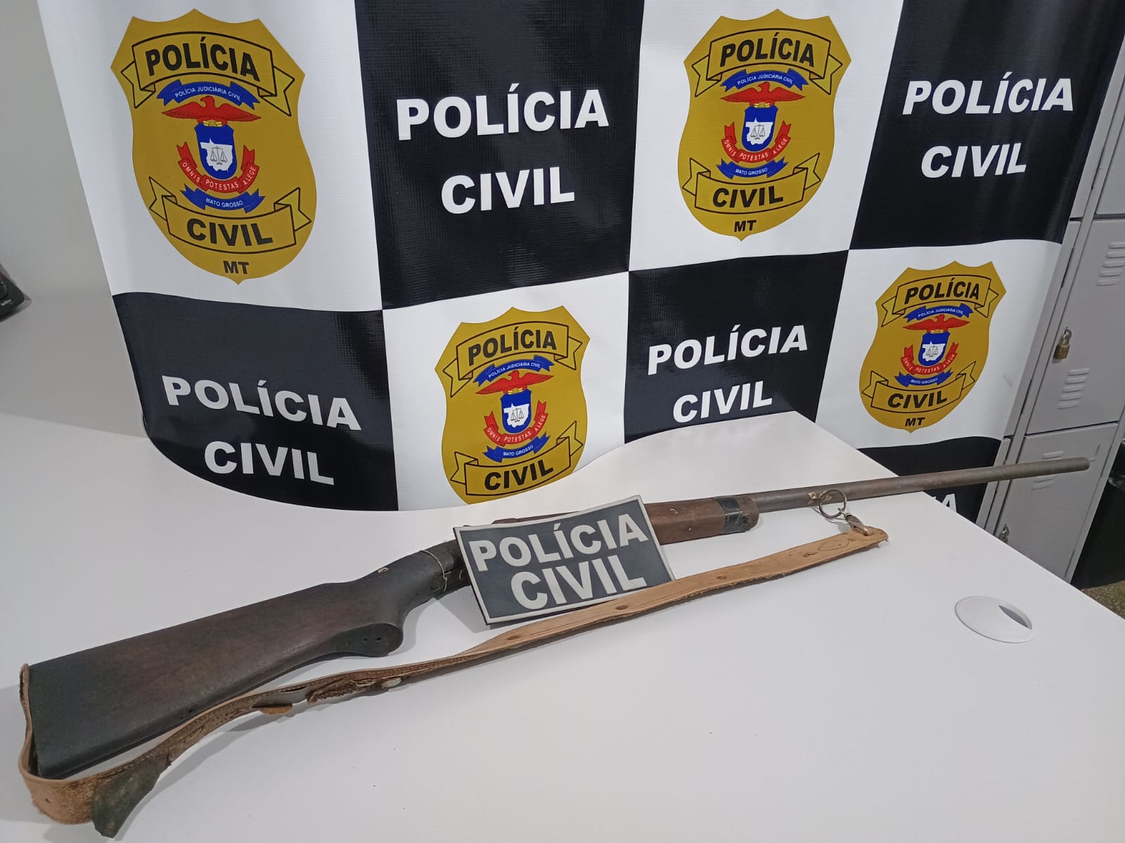 Polícia Civil cumpre mandados e prende homem que tentou matar vizinho na zona rural de Poconé -