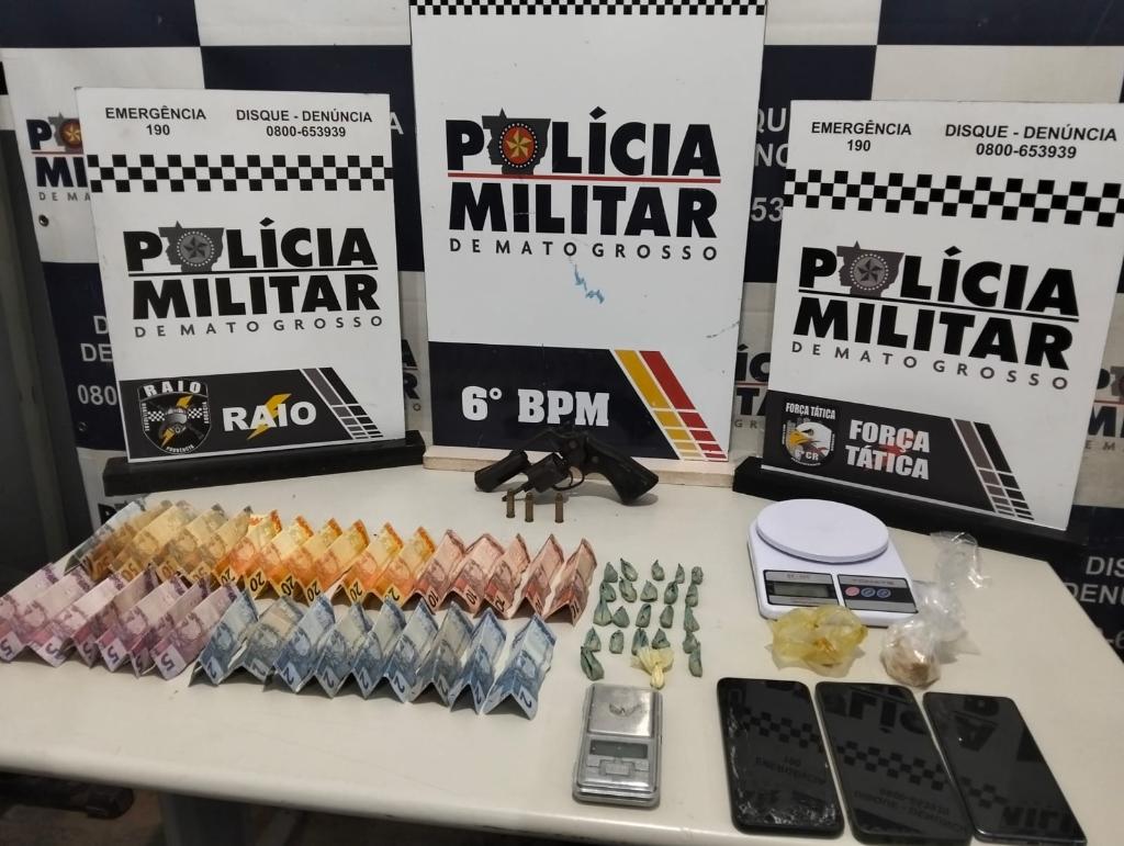 Polícia Militar detém três faccionados com revólver e pasta base de cocaína em Cáceres