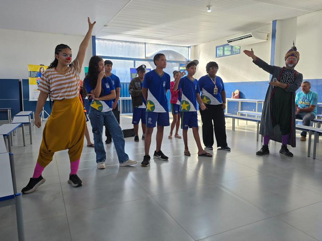 Teatro na Escola Diva Hugueney, no bairro Aroreira, em Cuiabá - Foto por: Ligiani Silveira - CGE/MT