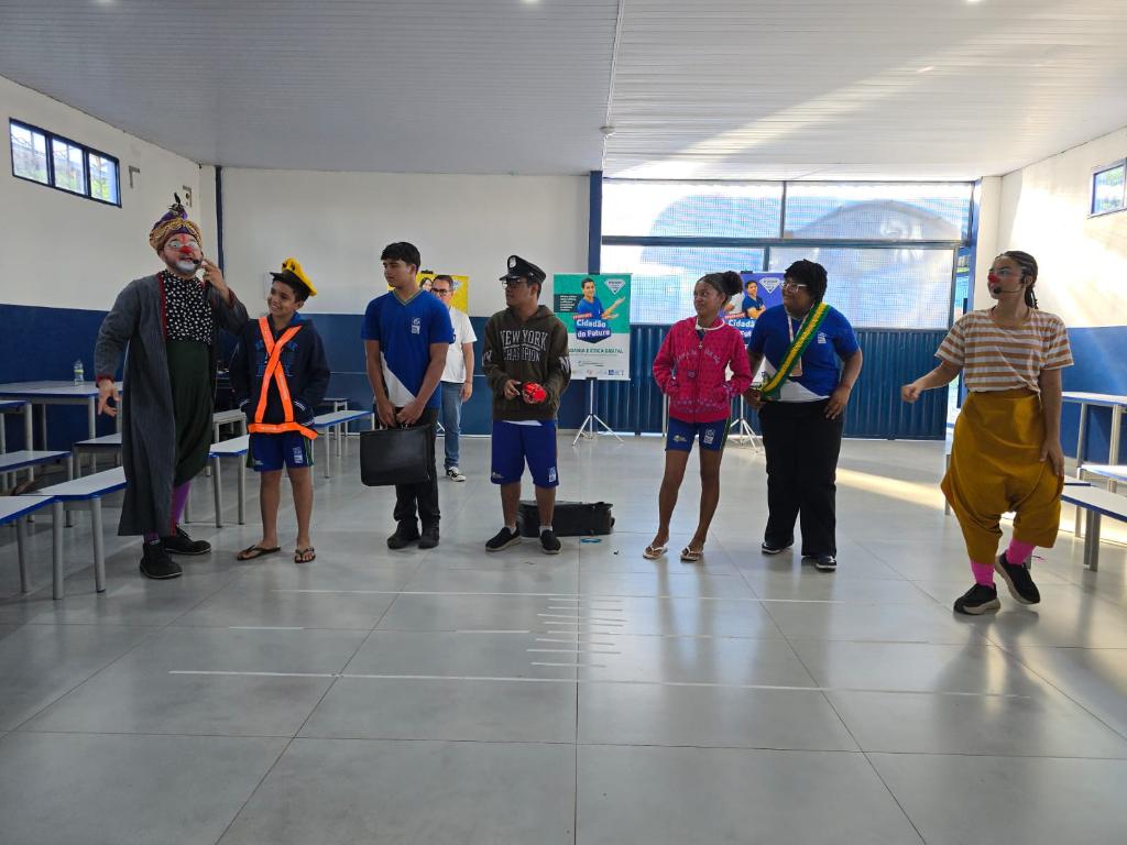 Teatro na Escola Diva Hugueney, no bairro Aroreira, em Cuiabá - Foto por: Ligiani Silveira - CGE/MT