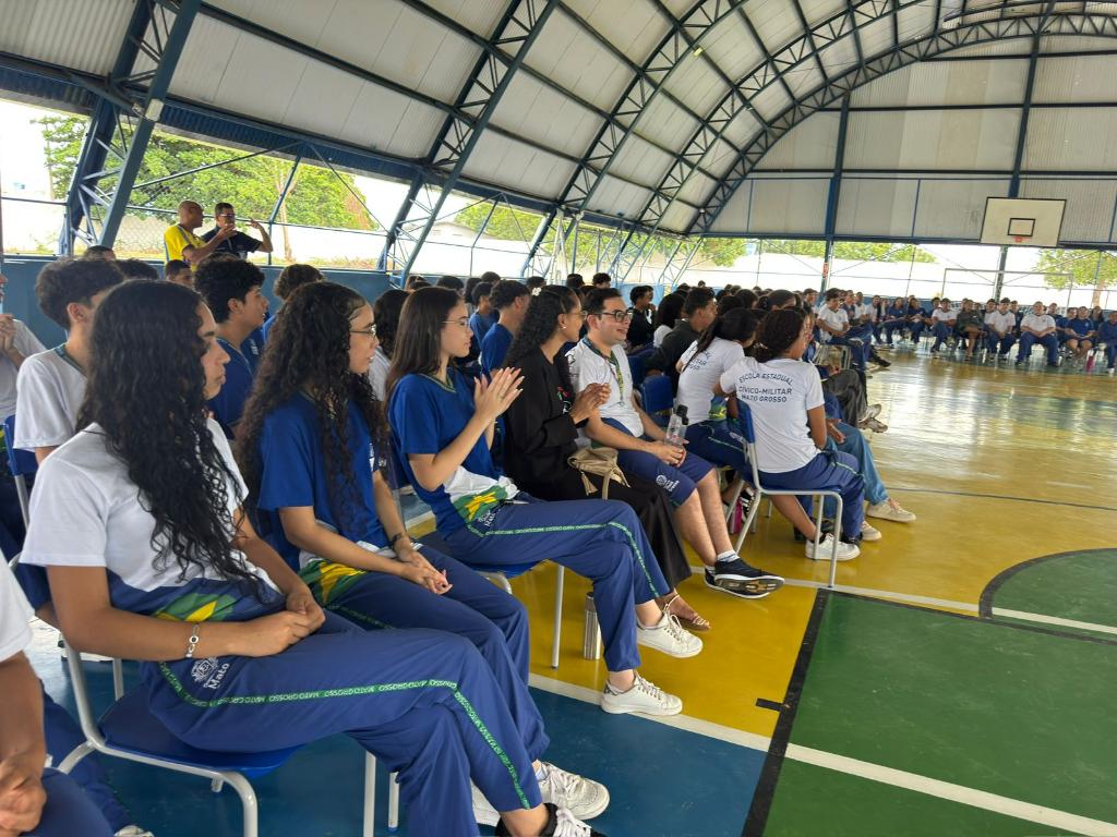 Teatro na Escola Leovegildo de Melo em Cuiabá - Foto por: Luciana Silva | CGE-MT