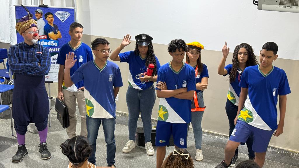 Teatro na Escola Deputado Salim Nadaf em Várzea Grande - Foto por: Júlio Badaró | CGE-MT