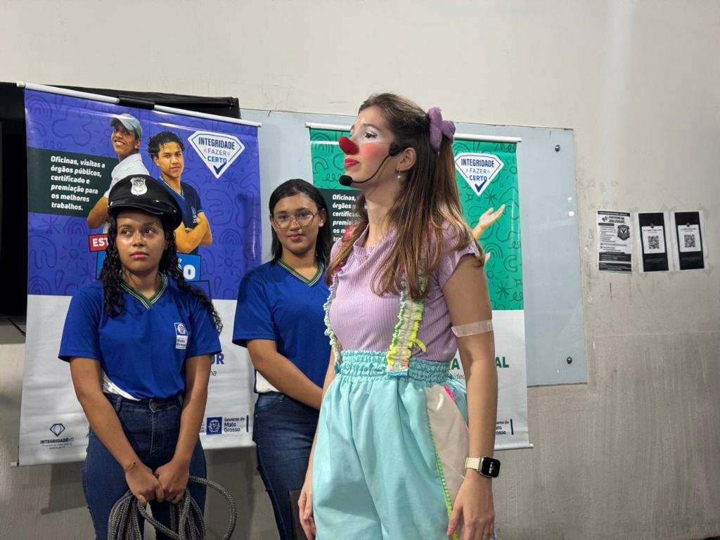 Teatro na Escola Pio Machado em Acorizal - Foto por: Luciana Silva | CGE-MT