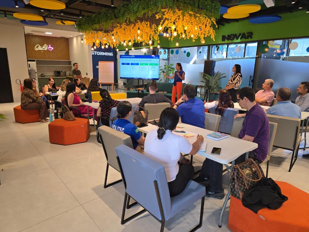 Oficina de Design Thinking - Foto por: Ligiane Silveira | CGE-MT