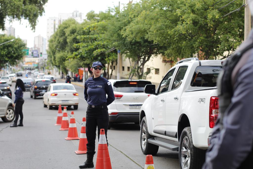 Detran-MT fiscaliza 790 veículos em janeiro e flagra 50 motoristas sem carteira de habilitação - 