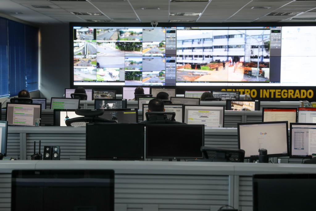 Vigia Mais MT aumenta em 65% número de veículos recuperados com auxílio de câmeras de monitoramento - 