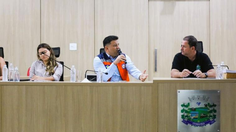 Defesa Civil de MT participa de entrega do Plano de Contingência em Itiquira - 